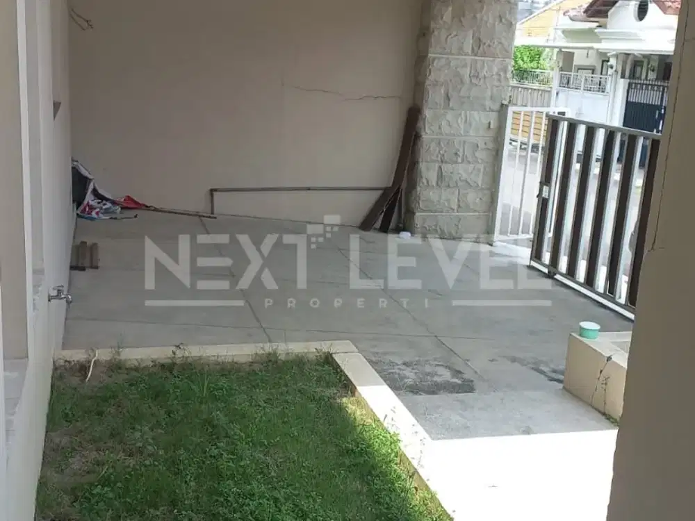 Disewakan rumah di Darmo permai Surabaya barat