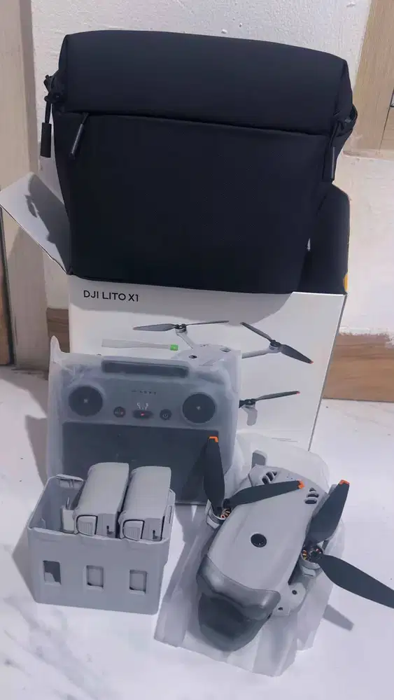 Like New DJI Lito X1 Fly More Combo RC2