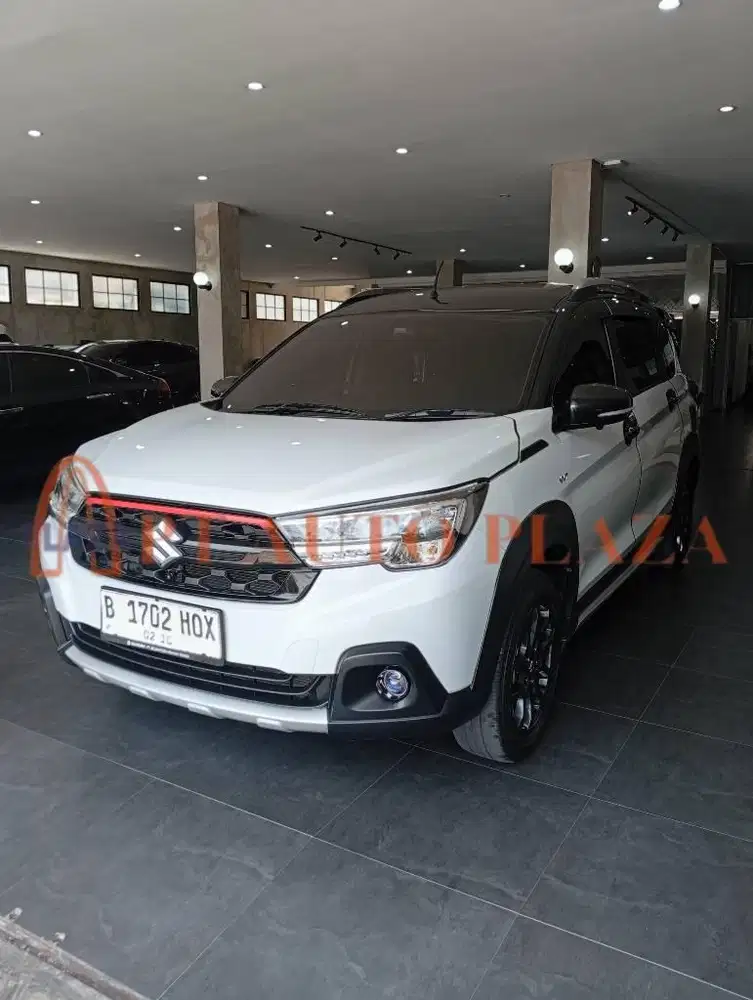 SUZUKI XL7 ALPHA HYBRID MATIC 2024 PUTIH