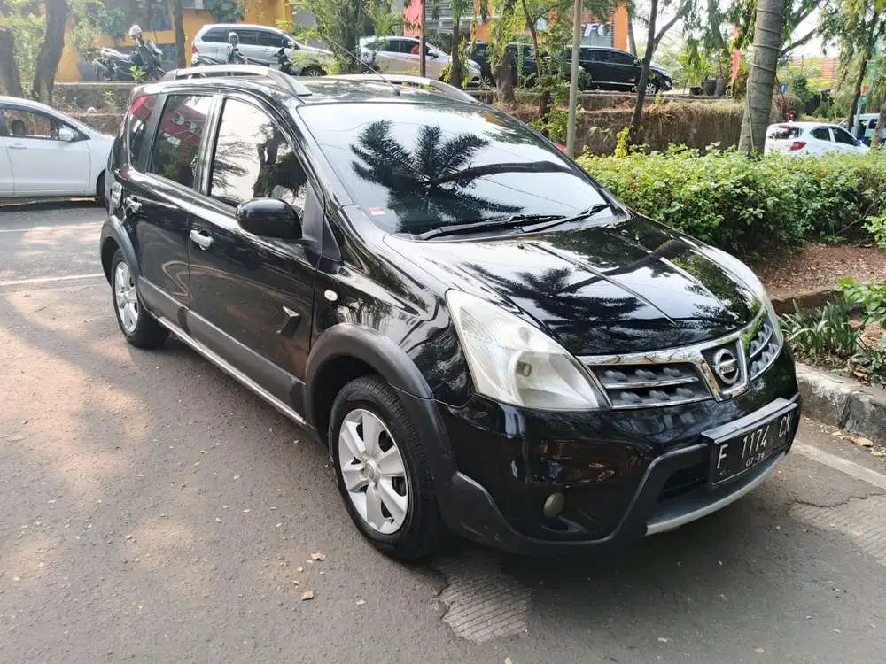 Nissan Livina 2013 Bensin