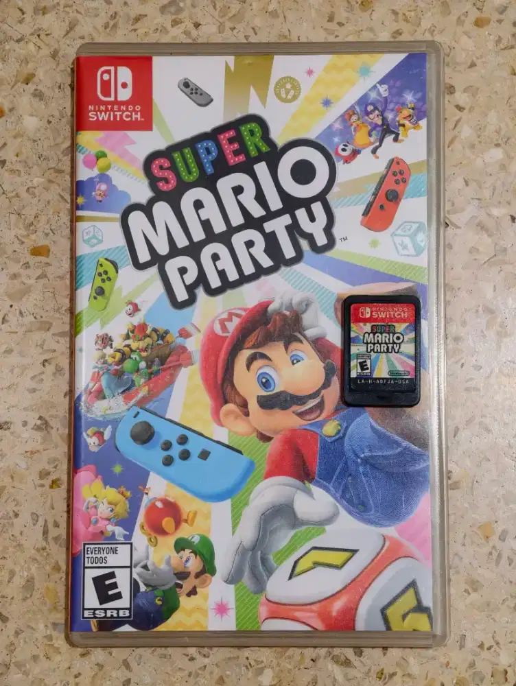 Kaset Nintendo Switch Super Mario Series Preloved