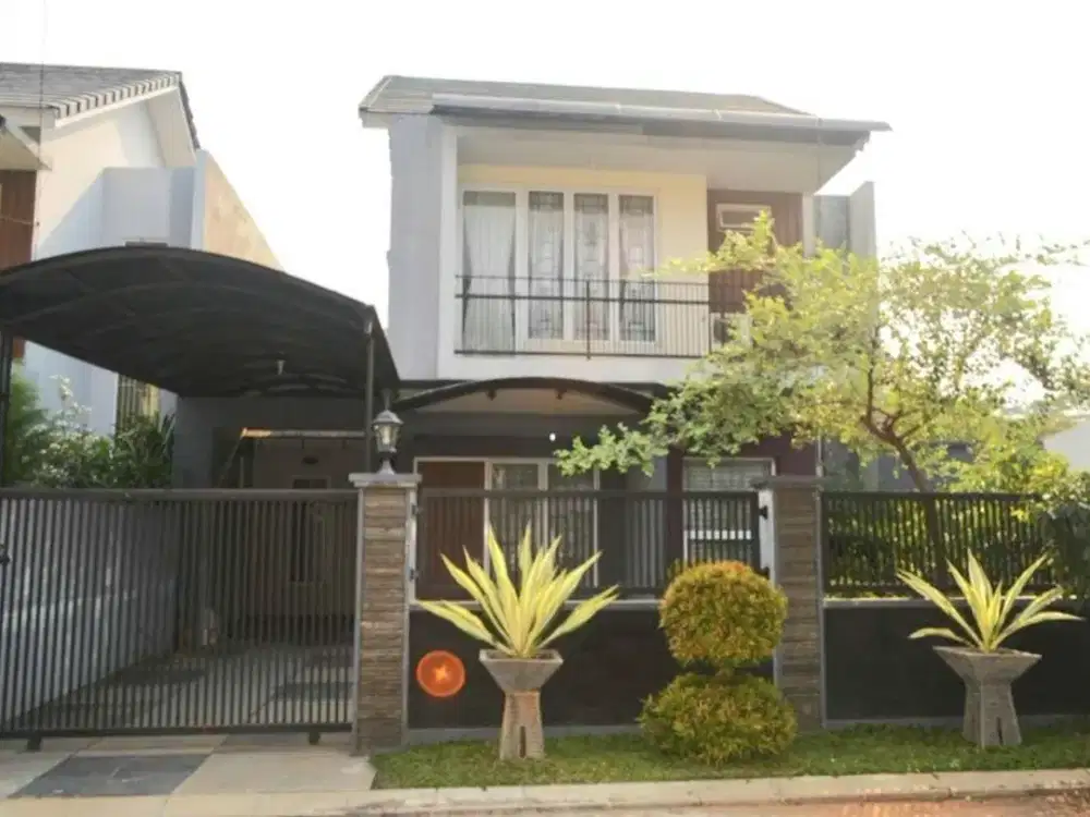 Rumah Asri Dekat Gerbang Tol Jagorawi di Bukit Golf Cimanggis Cikeas, LT 239 m² LB 114 m