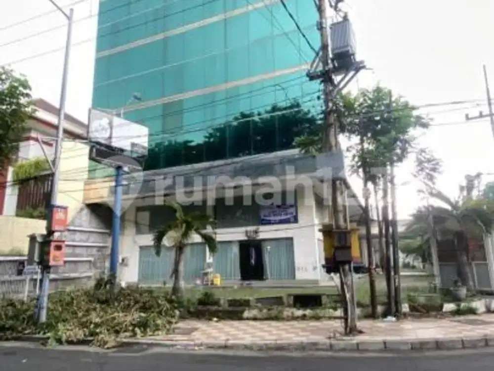 Hotel 5 Lantai, 90 Kamar Tidur Lokasi di Pusat Kota Surabaya