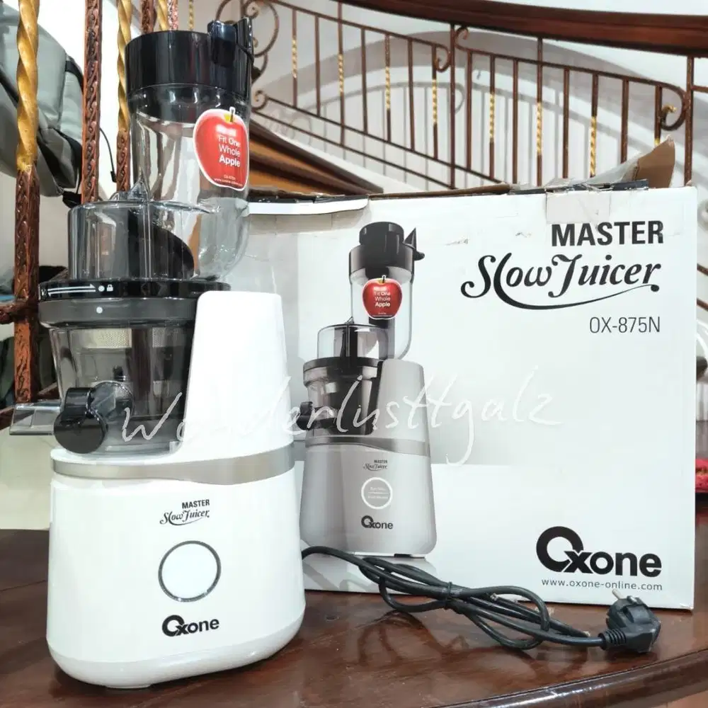 MASTER SLOW JUICER OXONE BARU