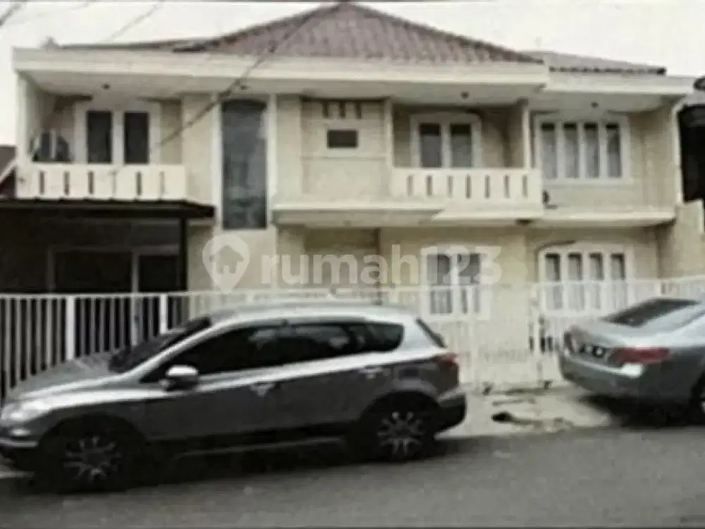 Rumah Mewah Letak Strategis Elite Kebayoran Baru