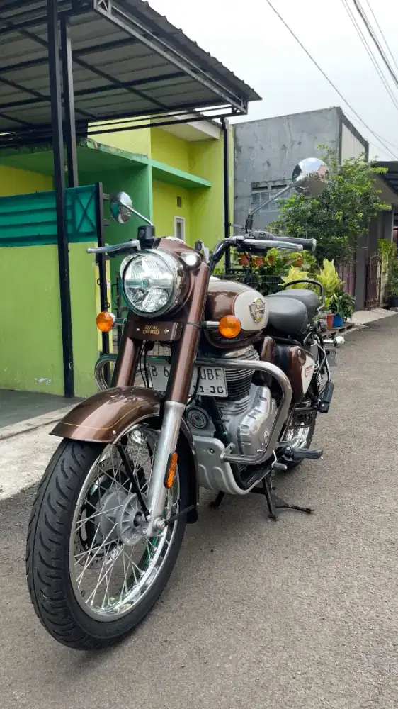 New Classic 350 Mendalion Bronze 2025