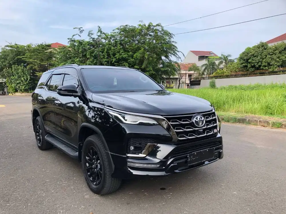 Toyota Fortuner 2.8 GR 2024