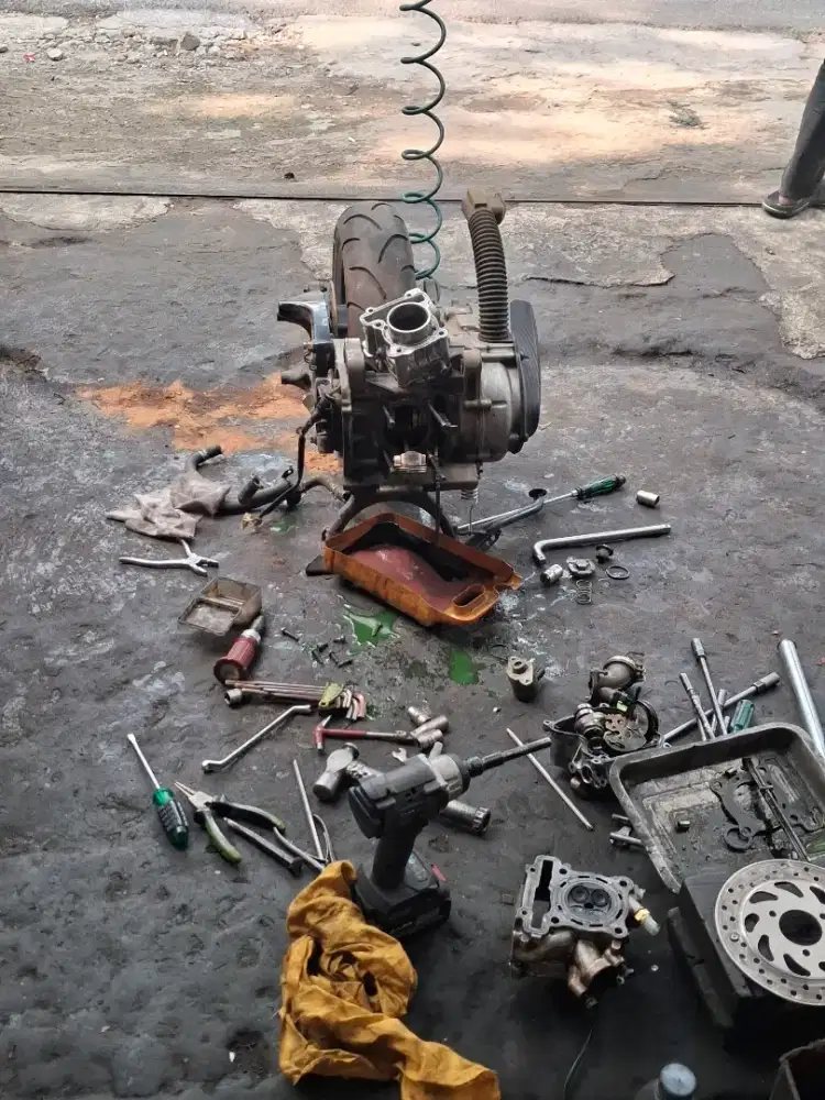 Cari Montir/Mekanik Motor
