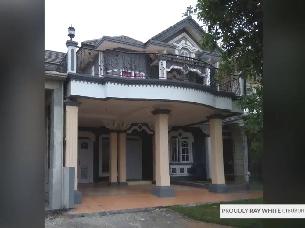 Rumah Dekat Taman sudah SHM di Kota Wisata Cibubur
