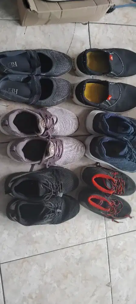 Sepatu bekas murah aja