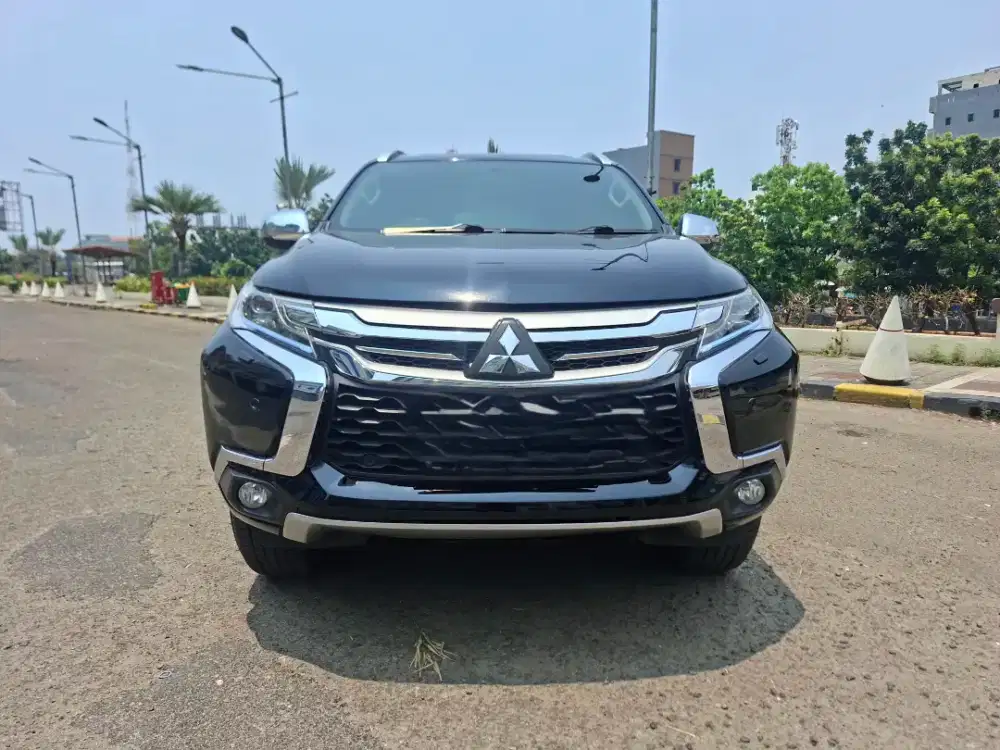 Mitsubishi Pajero Sport Dakar 2019 AT 2.4cc, km 84 ribu, terawat..