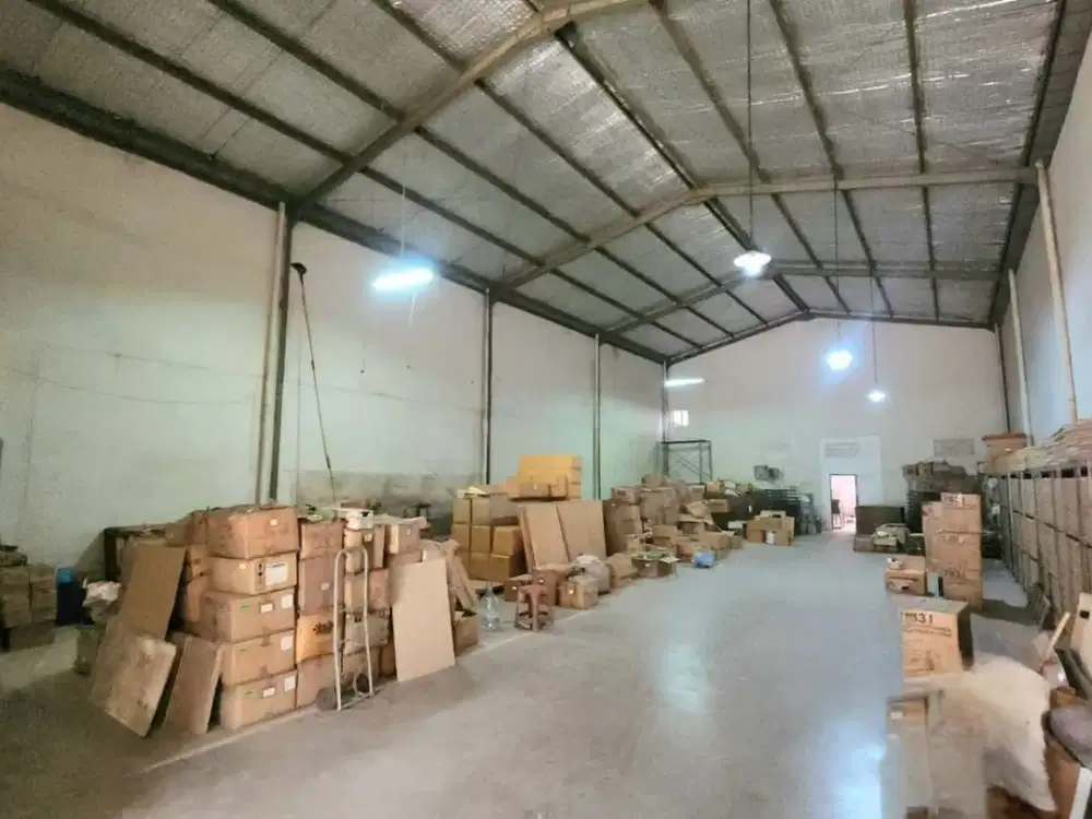 Disewakan Gudang Siap Pakai Bizpark Commercial Estate Raya Kopo dekat Tol Akses Kontainer Kota Bandung