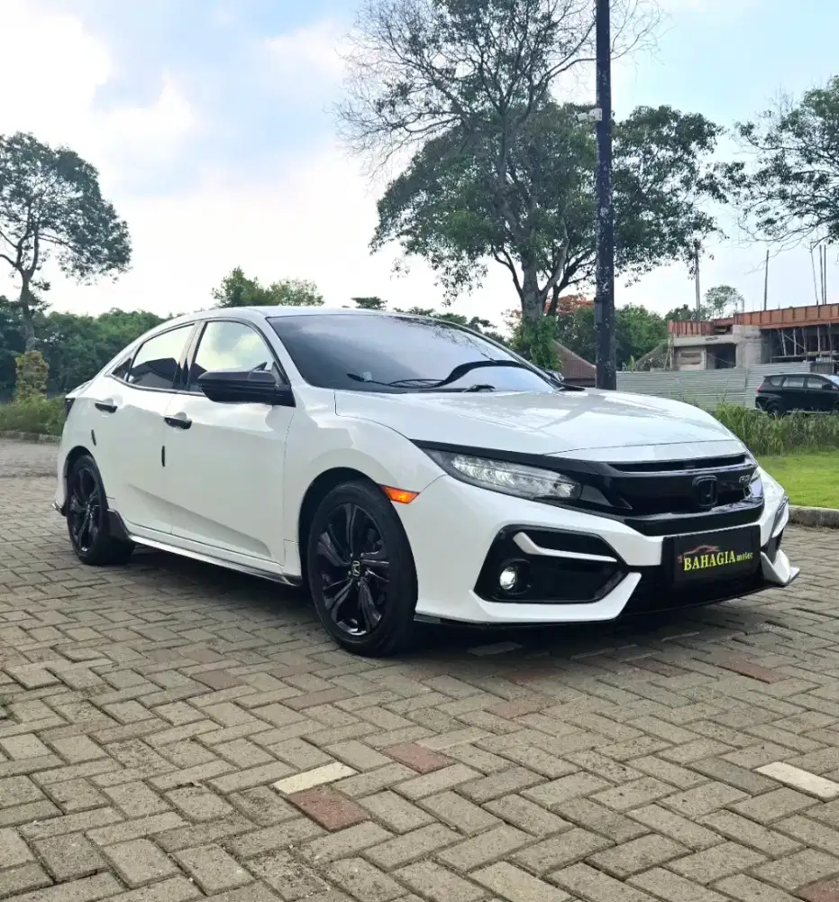 Honda Civic 2020 RS Putih White E Hatchback HB 2021 Type R 2019