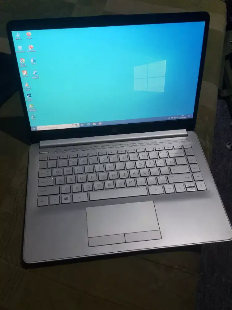 Laptop 14inc ho slim A4 9125 memory 4gb ssd 512
