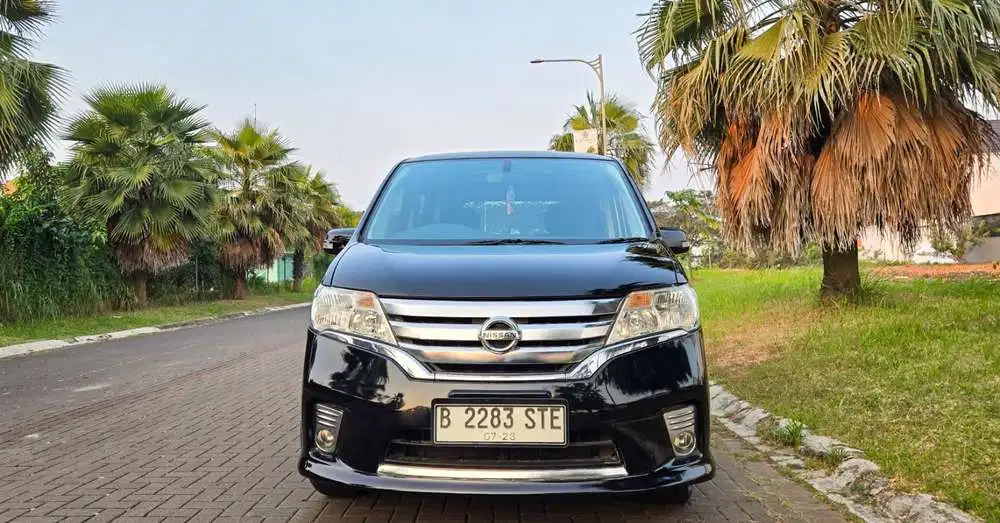 Nissan Serena 2013 Bensin