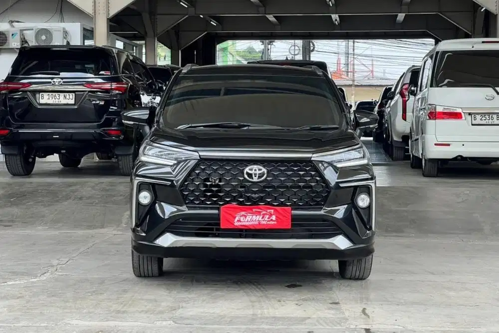 Toyota Veloz Q AT 2025 Hitam