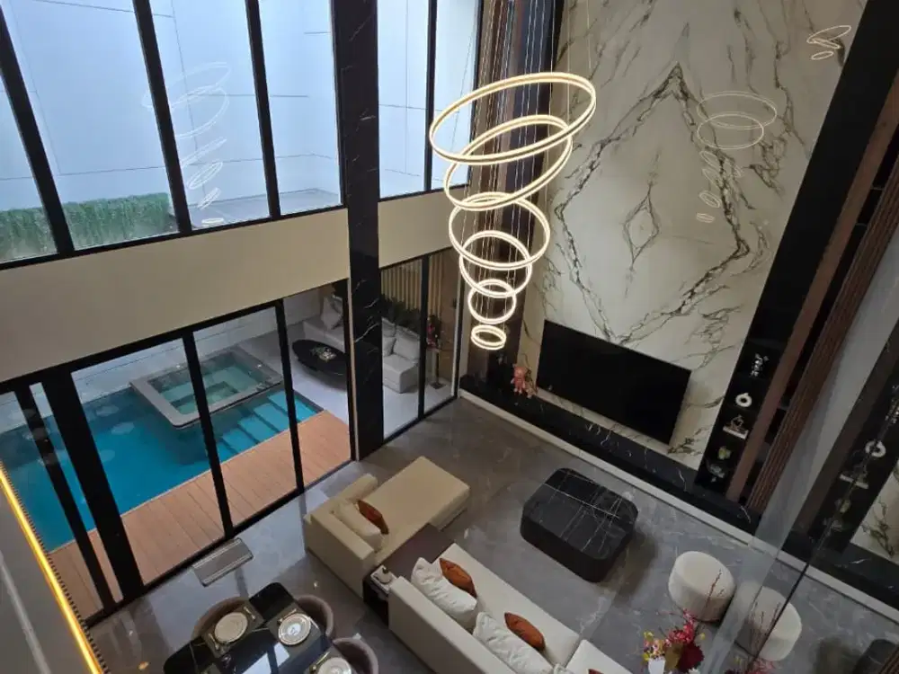 Di Jual Rumah Pik2 LT 300 M2 Full Furnish Mewah, Selatan, Rp. 23 M