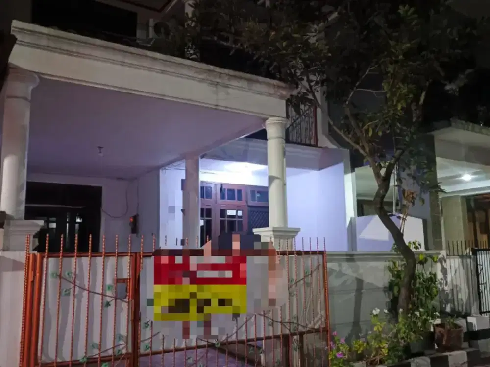DISEWAKAN RUMAH DI BUARAN