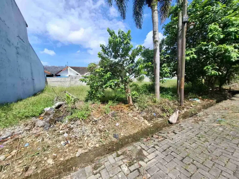 Tanah dalam komplek diJohor Eka Surya Lokasi strategis