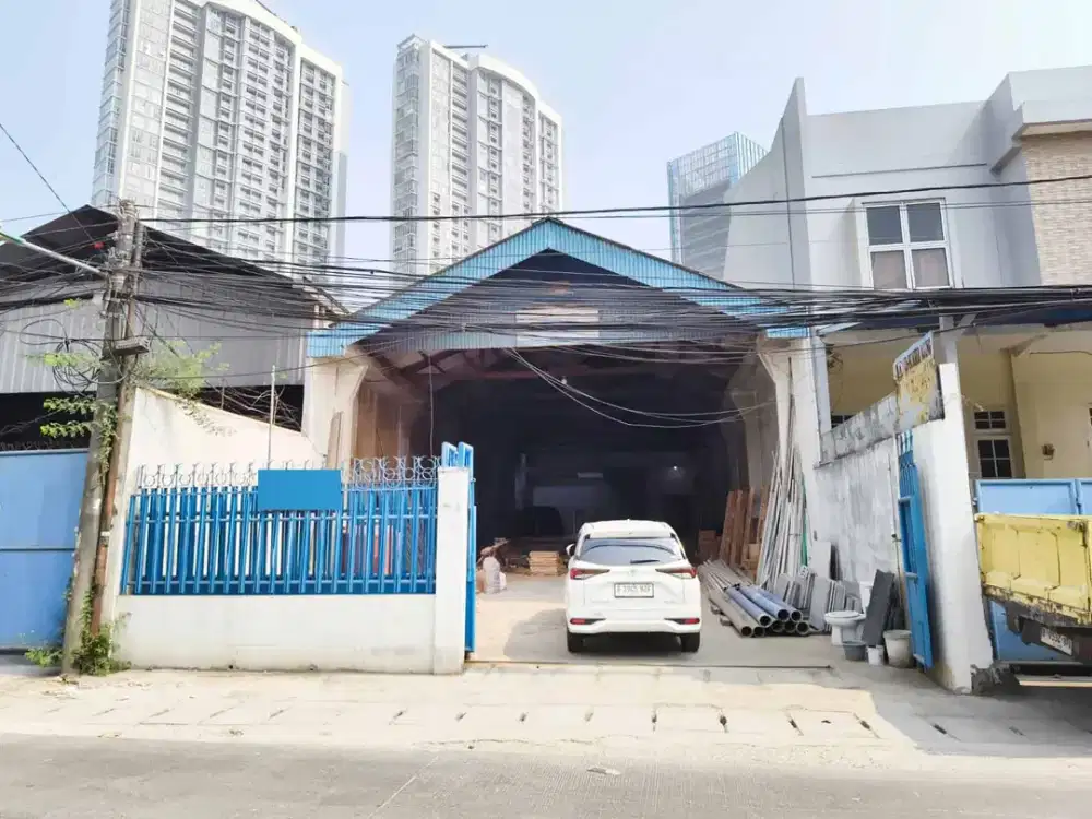 Disewakan Gudang Cengkareng Rawa Buaya Jakarta Barat LT 393 m² Akses Kontainer 40 Ft Bebas Banjir