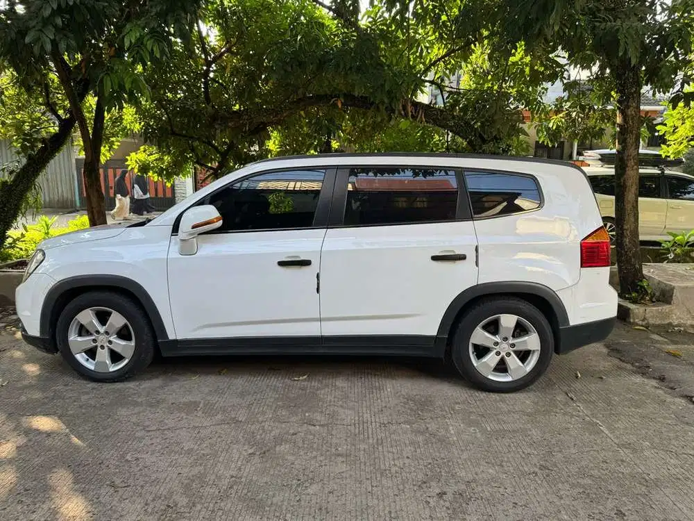 Chevrolet Orlando 2015 Bensin