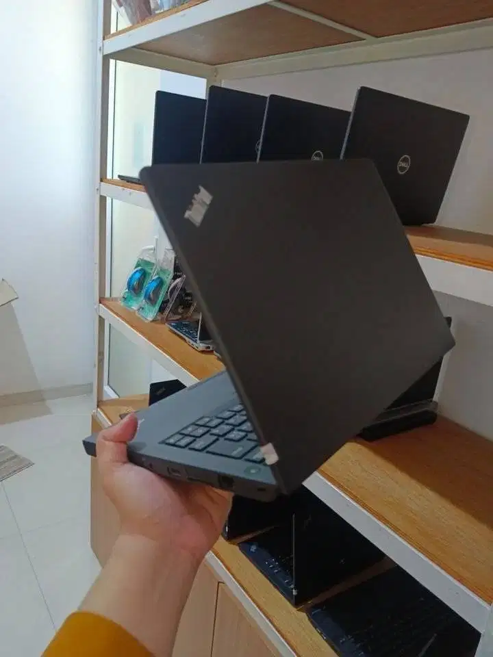 Laptop Thinkpad Core i5 Ram 8GB SSD 256GB WIN 11