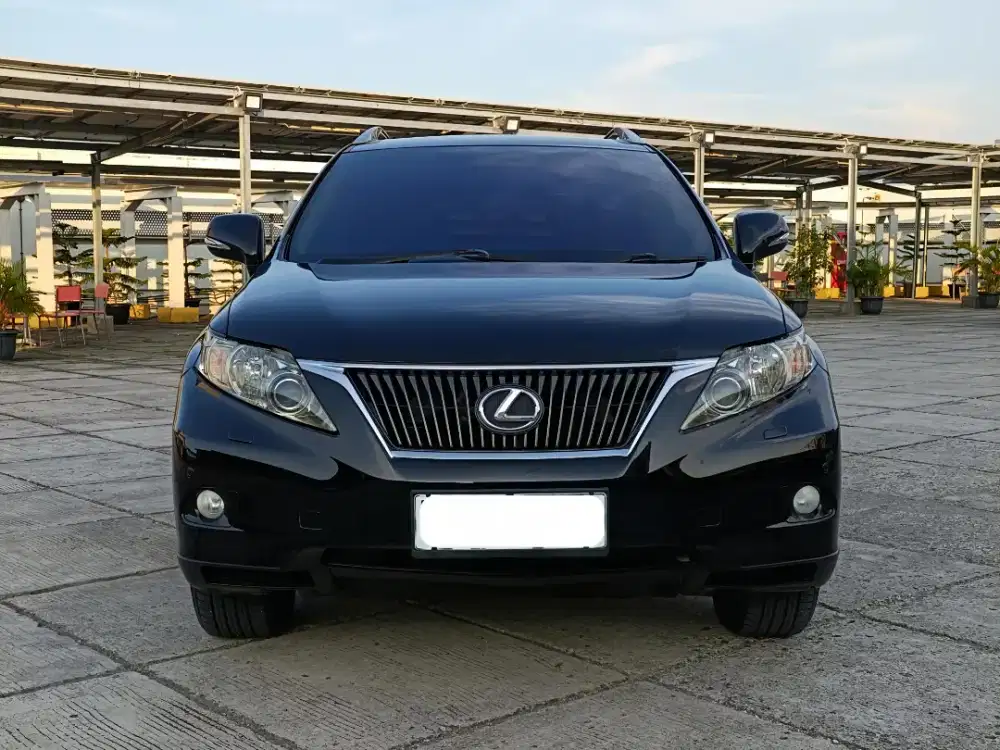Lexus RX 270 AT CBU 2011