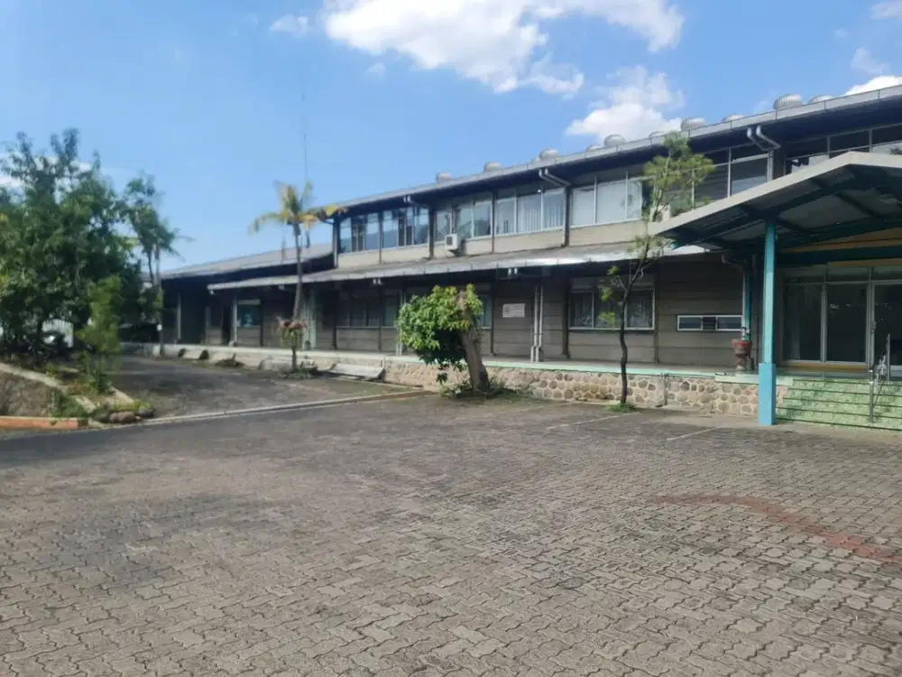 Dijual Pabrik Lokasi Strategis Siap Pakai Di Jl. Raya Semarang Kendal