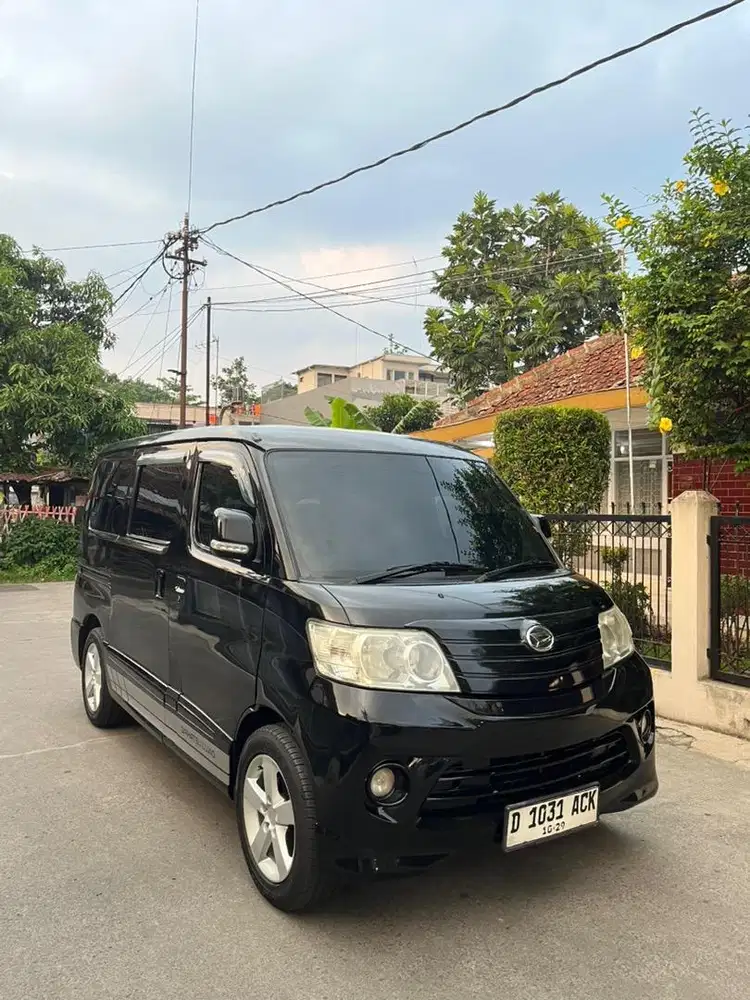 Daihatsu luxio D 2014 istimewa siap pake