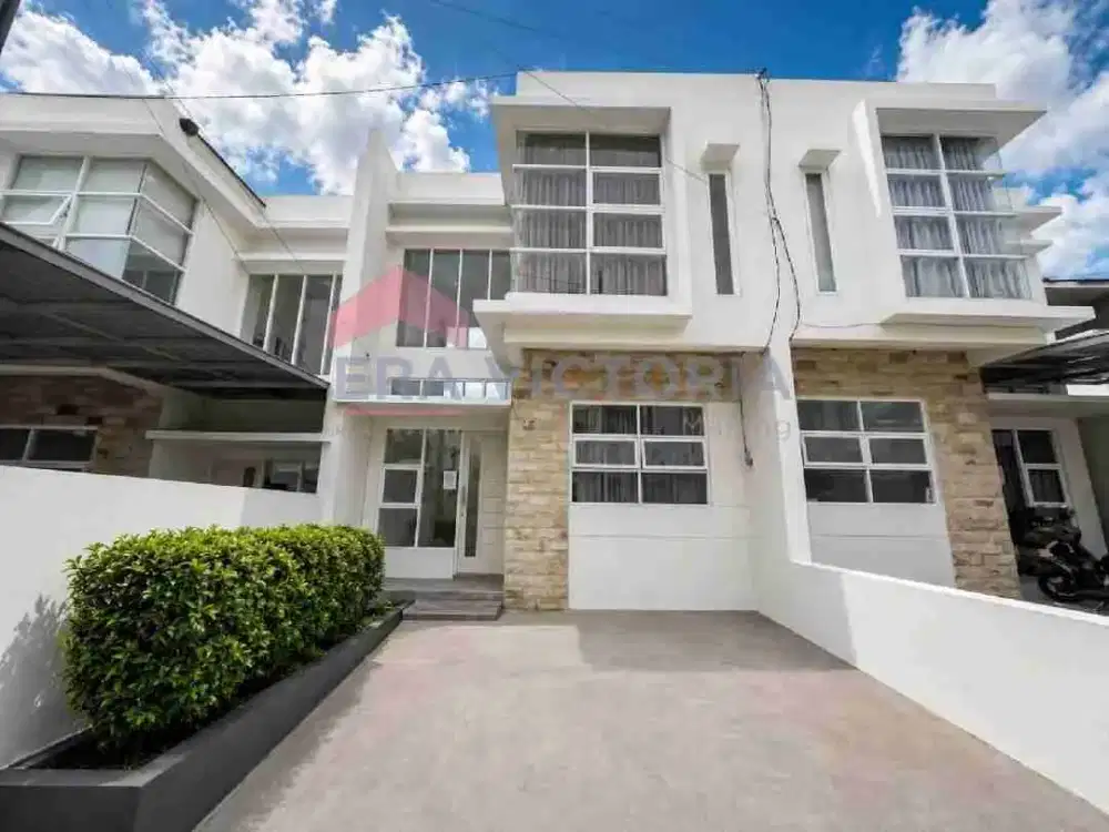 Dijual Rumah 2 KT Dekat Umm Iii Malang SHM, One Gate System