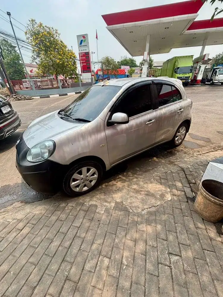 Nissan March 2012 Hybrid