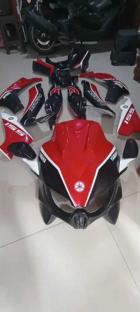 Dijual Murah aja 600 rb Bodi Motor Nmax NEW Predator Original Dealer