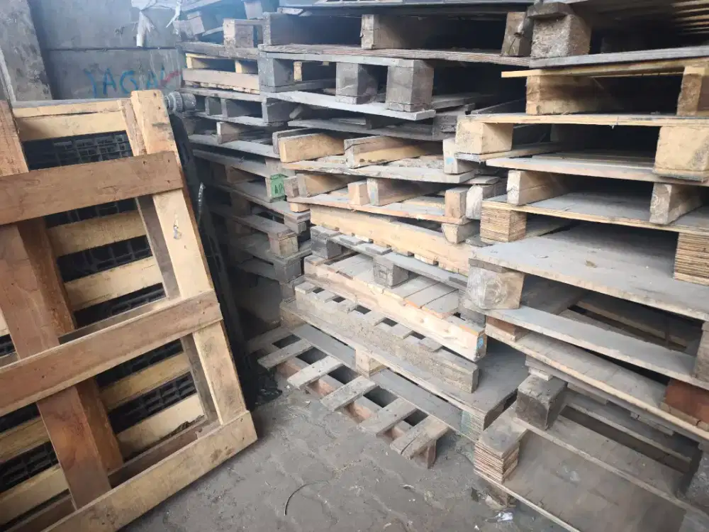 Palet Kayu bekas