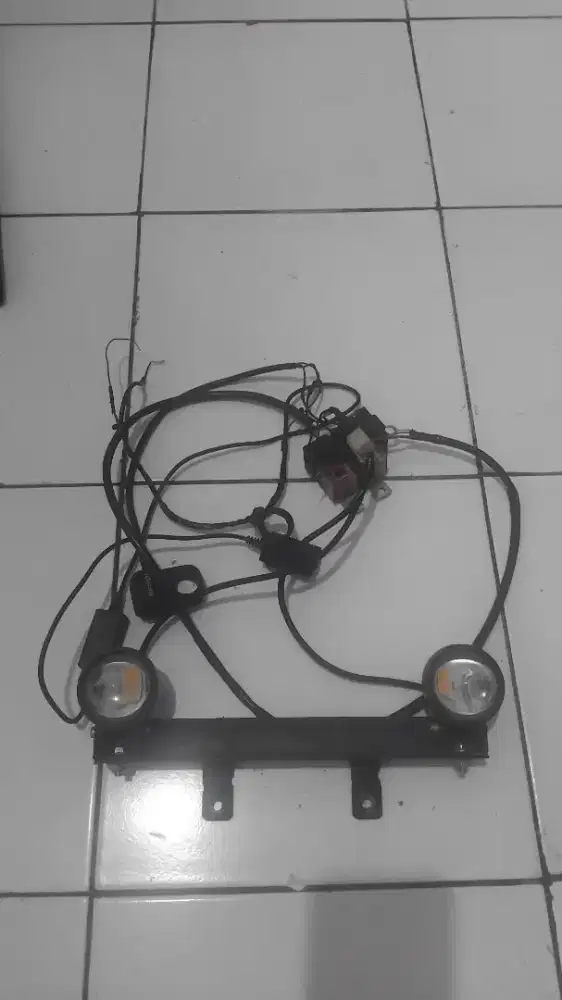 Lampu tembak Cahaya terang