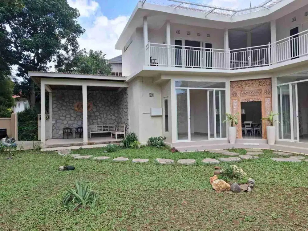 RUMAH BESAR RIVER VIEW DEKAT LAPANGAN LUMINTANG DENPASAR