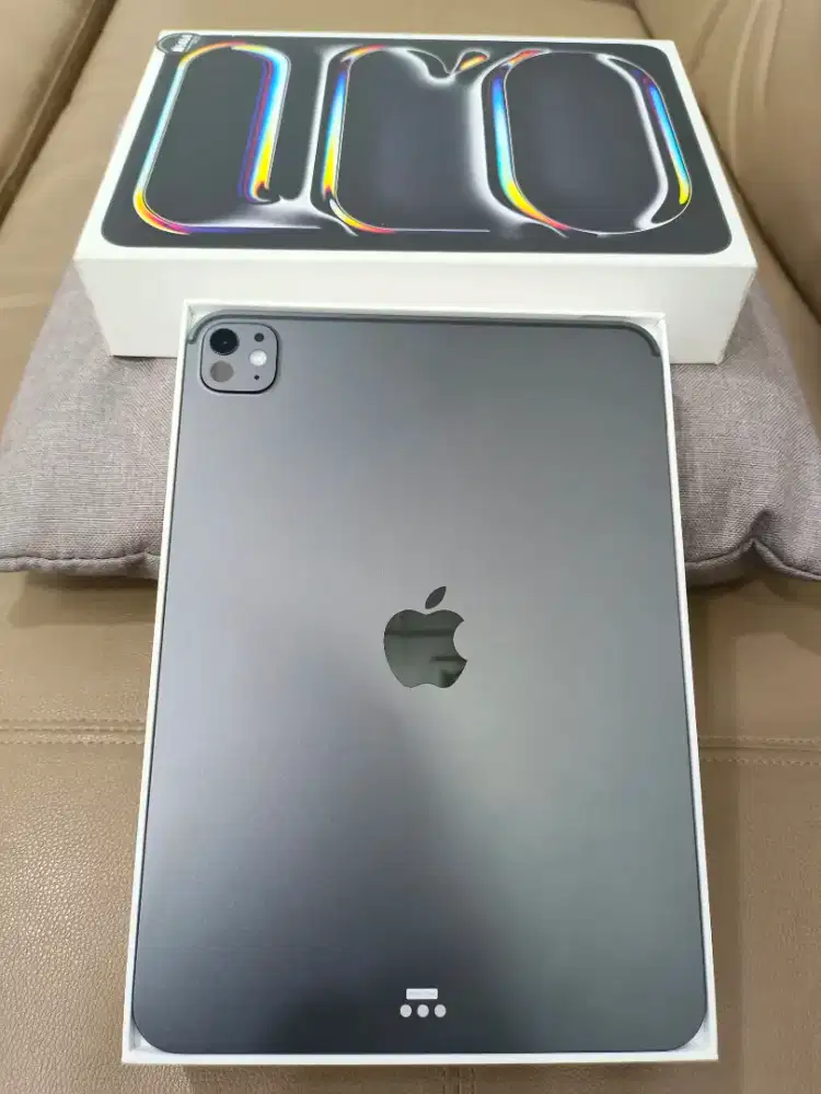 iPad Pro M5 11inch 256Gb, Black iBox Like a New