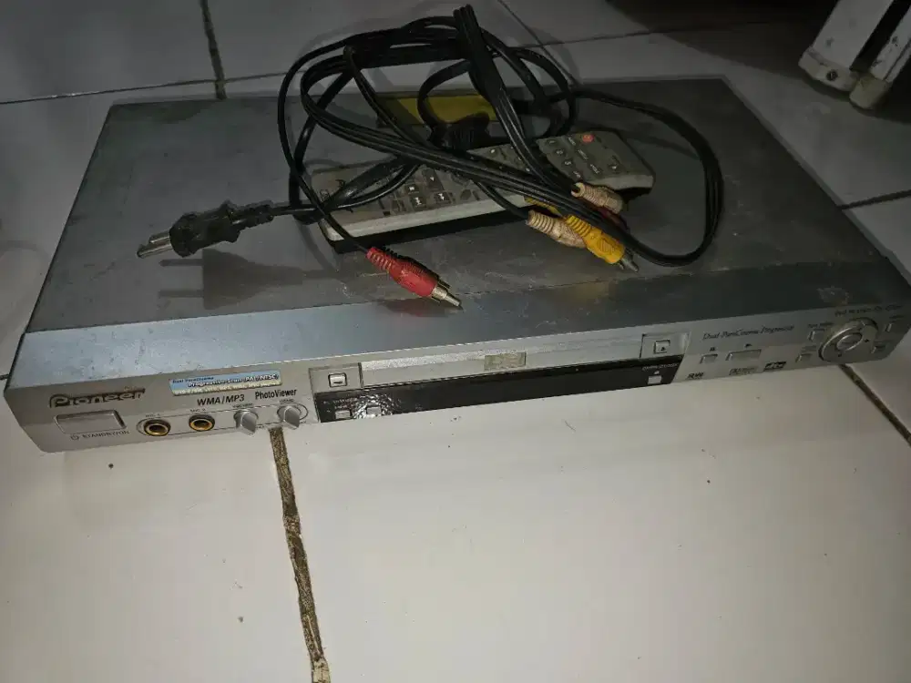 Dvd pioneer normal lengkap sama remot no minus jaksel tebet.