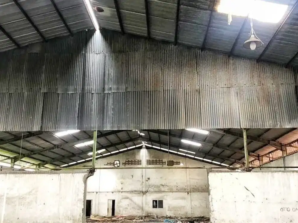 *BUTUH CEPAT JUALLL*  Tanah + Gudang di Raya Pakal, Babat Jerawat STRATEGIS, JALAN KEMBAR, AKSES KONTAINER, DEKAT JALAN TOL