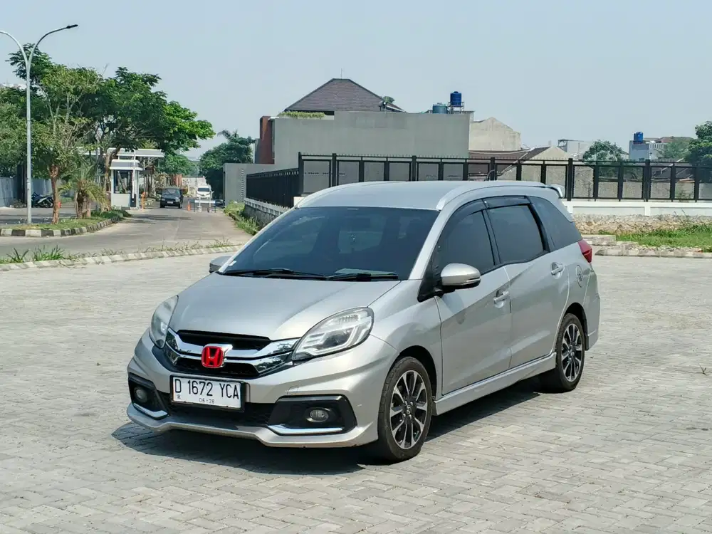 Honda Mobilio rs manual 2016 Dp 5 juta