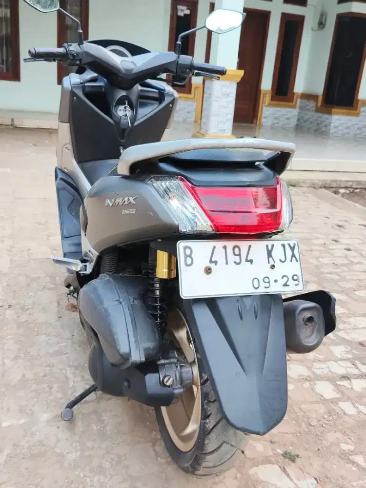 Jual/TT Yamaha Nmax 2018 ss lengkap pajak of 2025 plat 2029