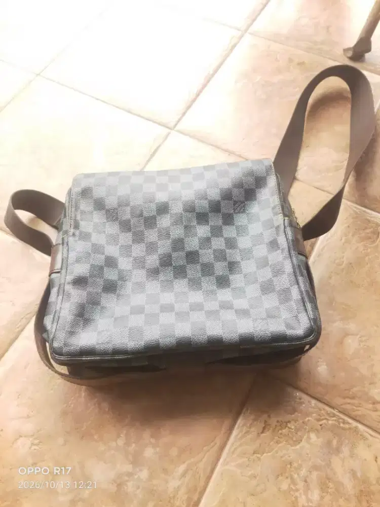 Tas LV seri SR0098