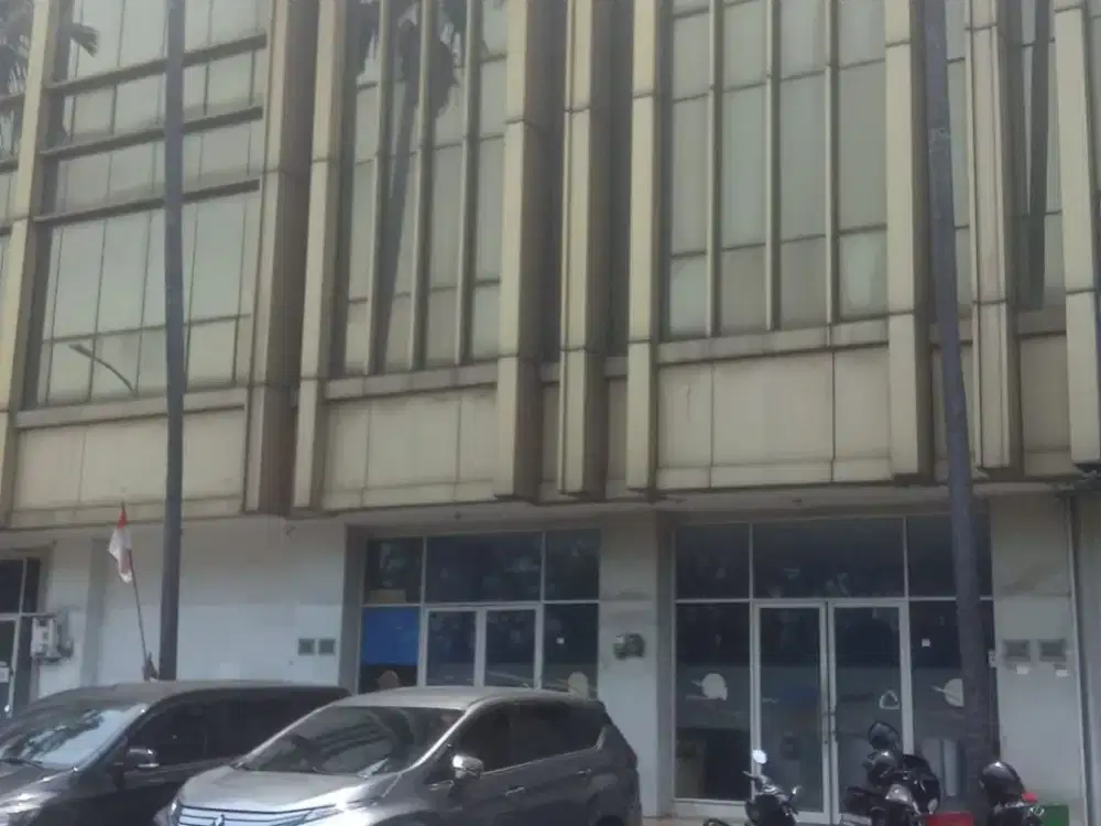 Dijual Ruko Gandeng di Golf Lake