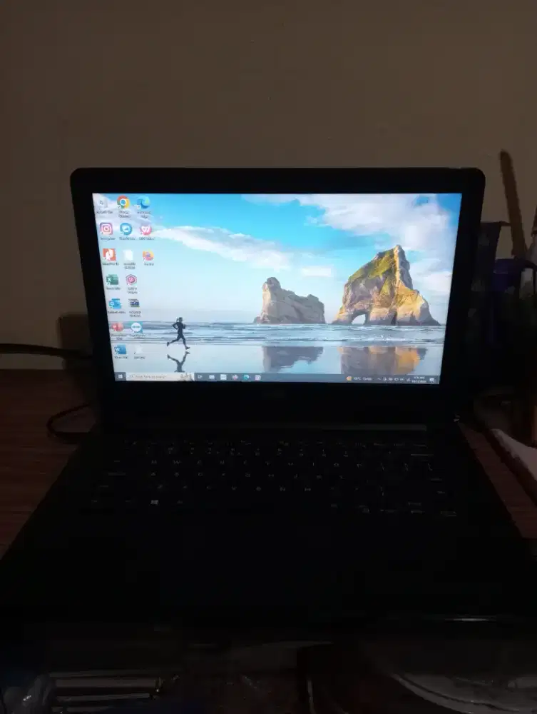 Lactop Dell Vostro