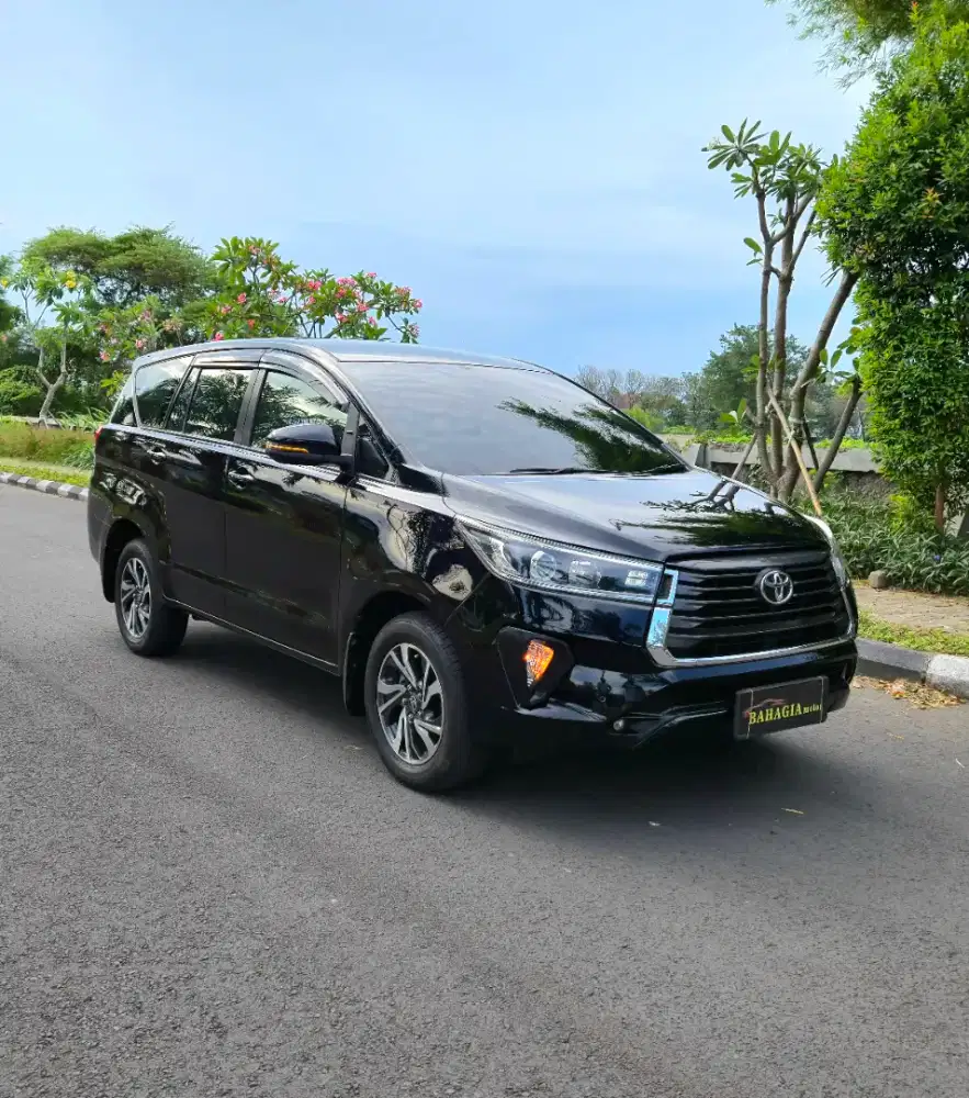 (BARCODE ADA) Kijang Innova 2022 V Diesel AT Matic Solar Reborn 2021 G