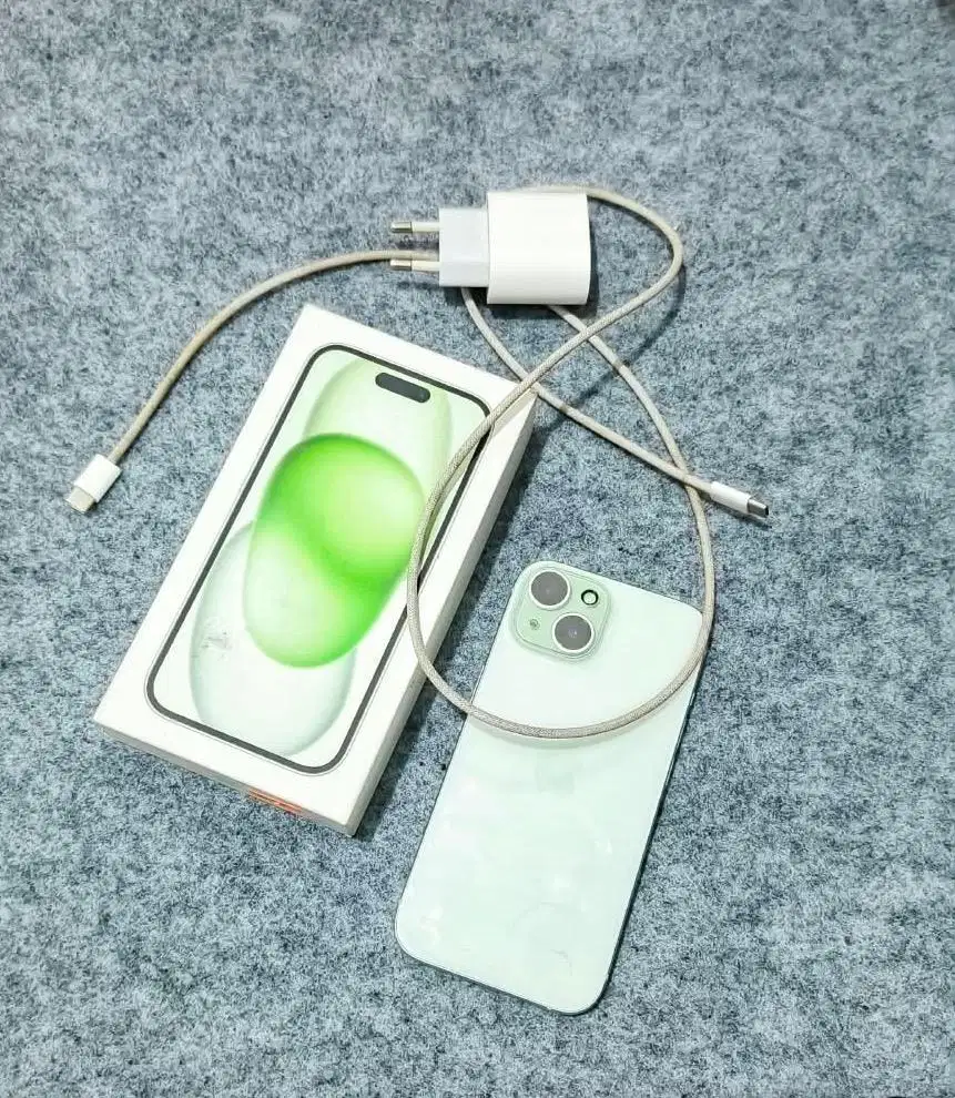 iphone 15 / 128 Gb Green