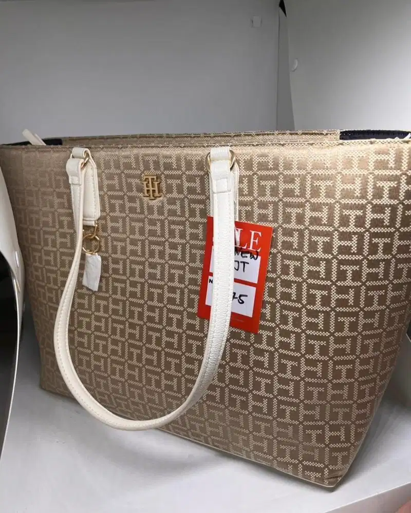 TH Monoplay Tote Bag - Tommy Hilfiger