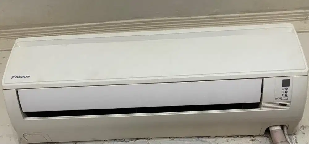 Ac daikin 1/2pk