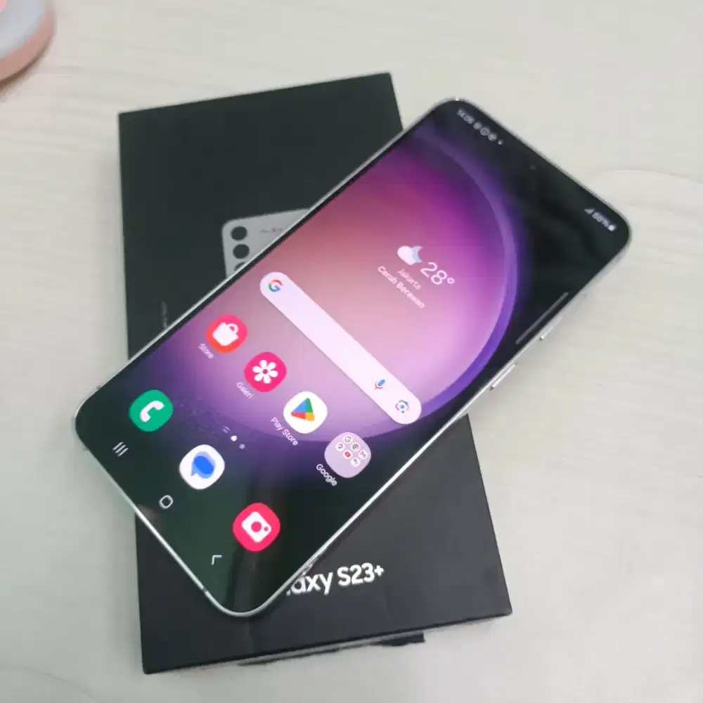 Samsung galaxy s23+ 8/256 fullset