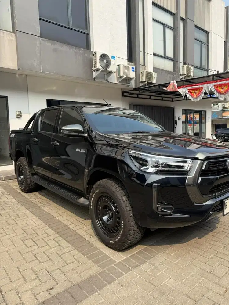 Hilux V 2023 2.4 AT