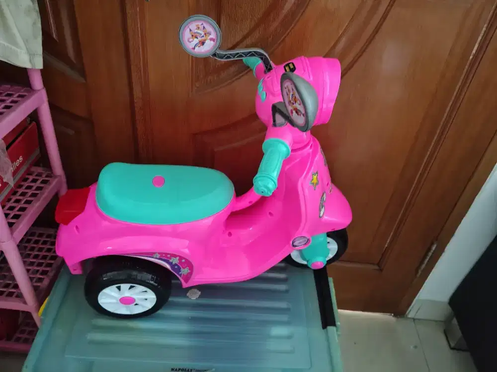 Motor motoran anak
